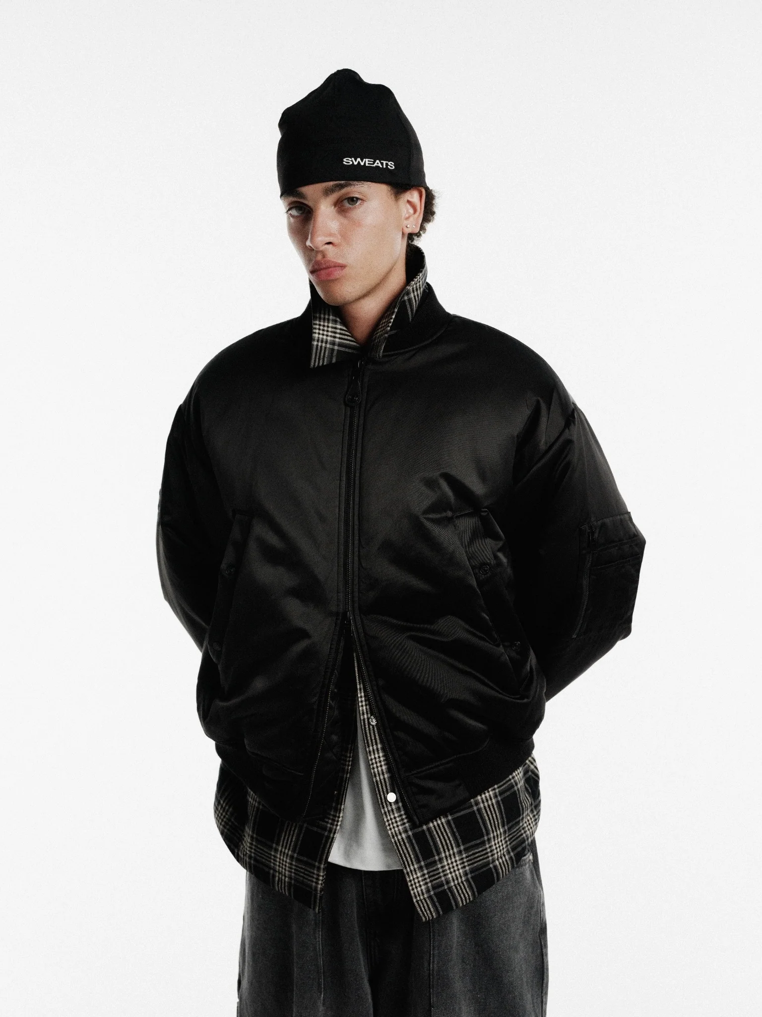 BOMBER JACKET - BLACK - Image 3