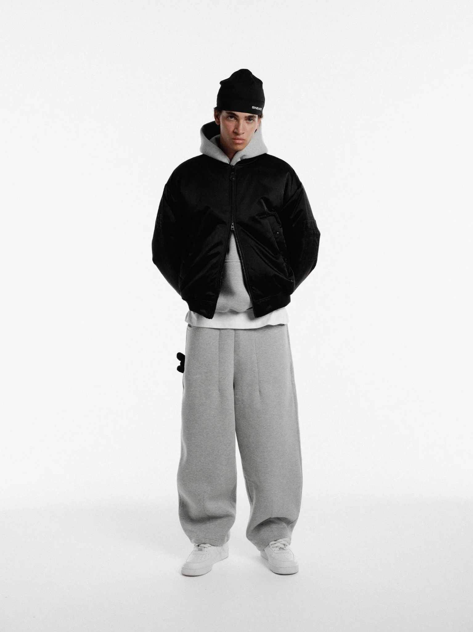 BOMBER JACKET - BLACK - Image 5