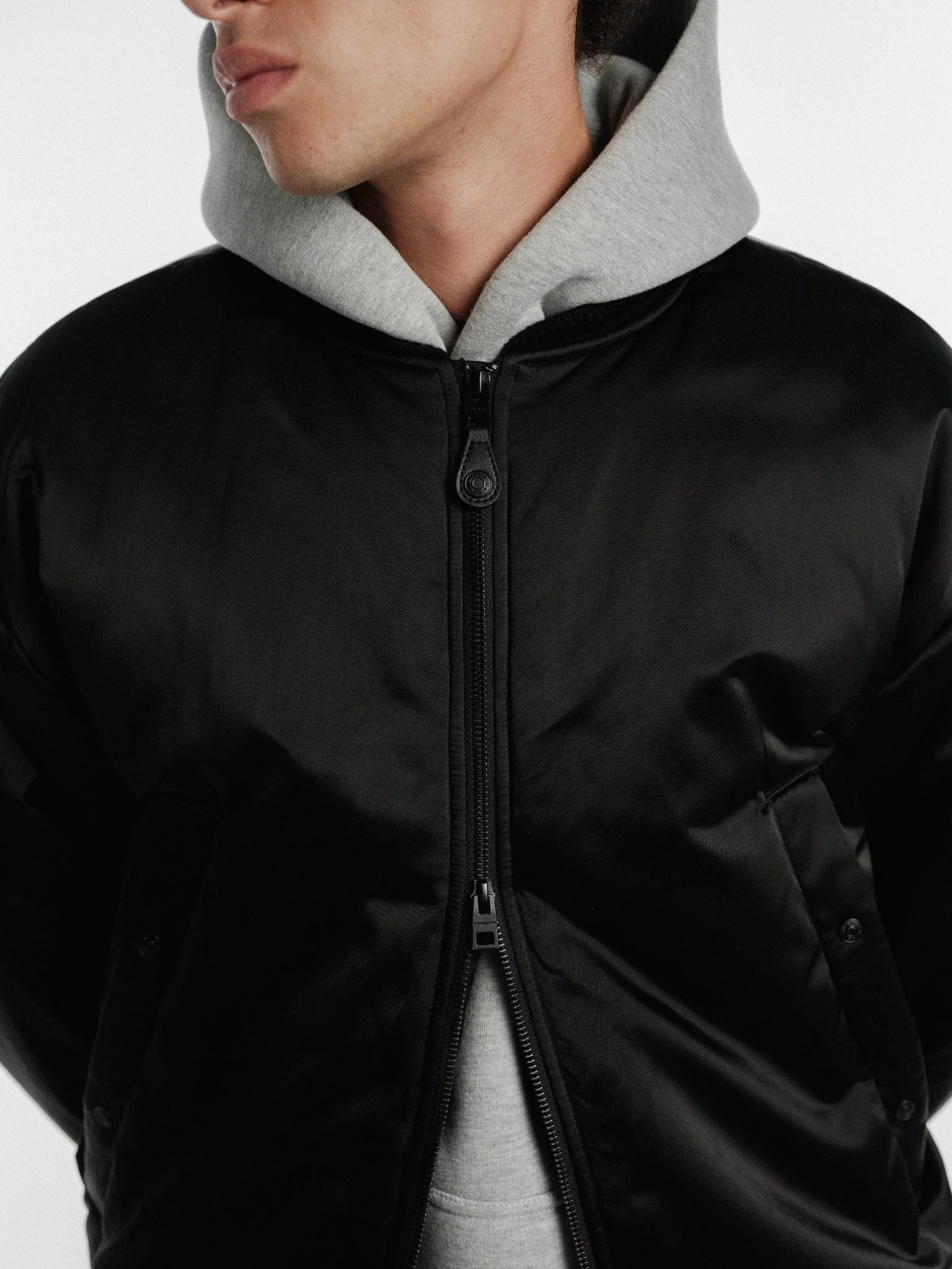 BOMBER JACKET - BLACK - Image 6
