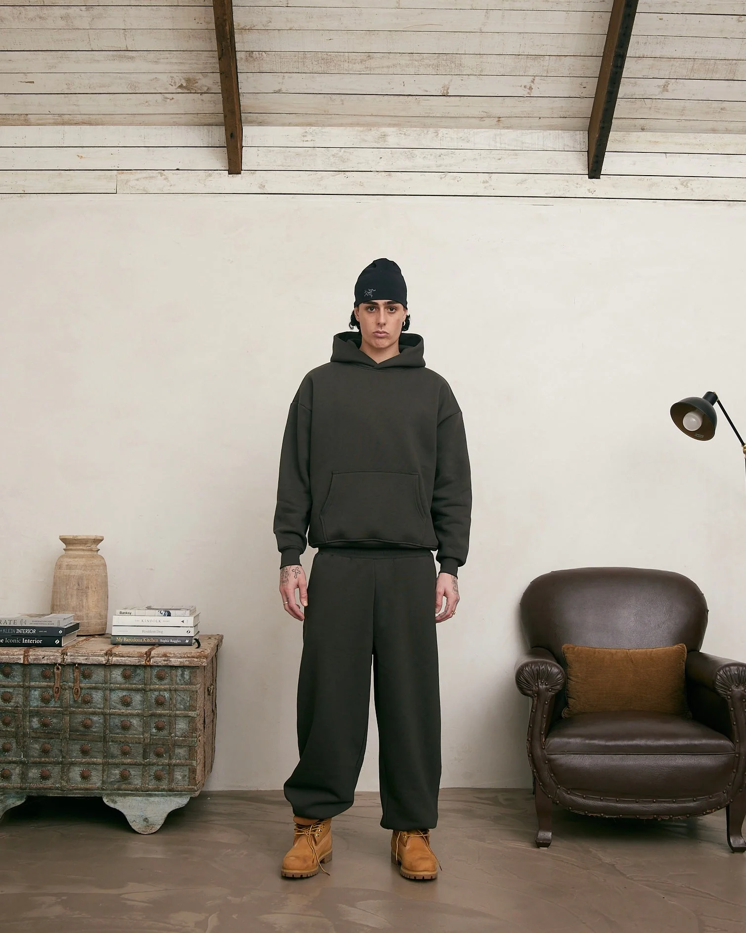 COZY HOODIE - COFFEE - Image 2