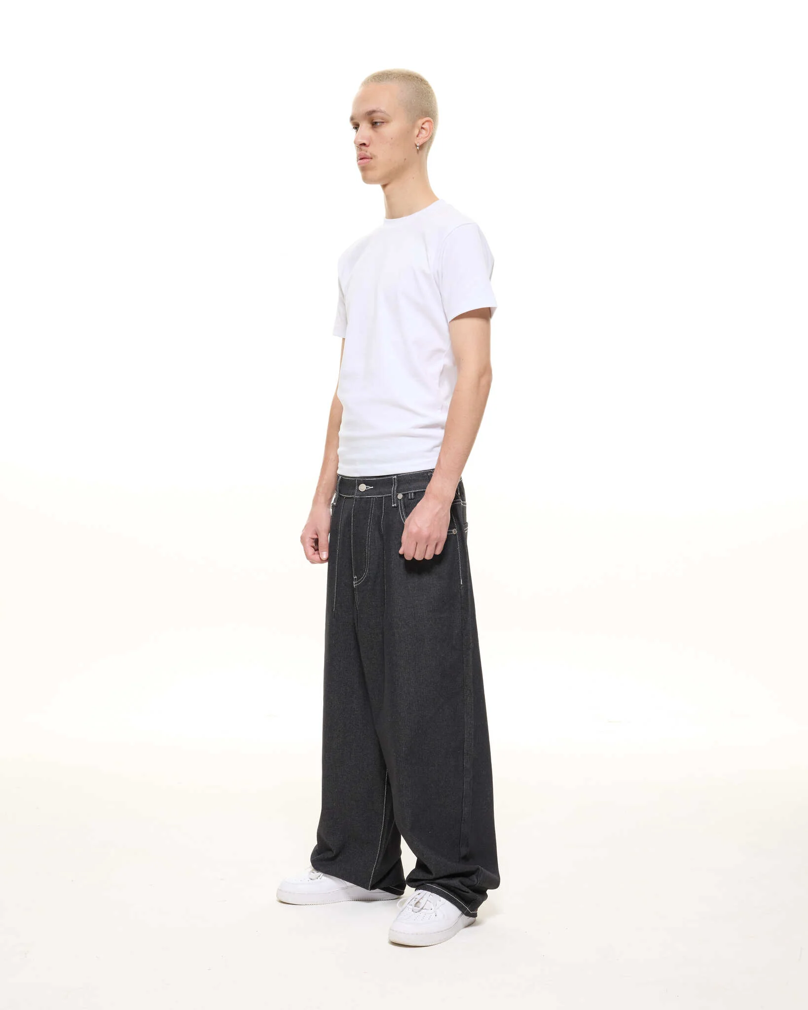 DENIM BAGGY JEANS - BLACK - Image 4