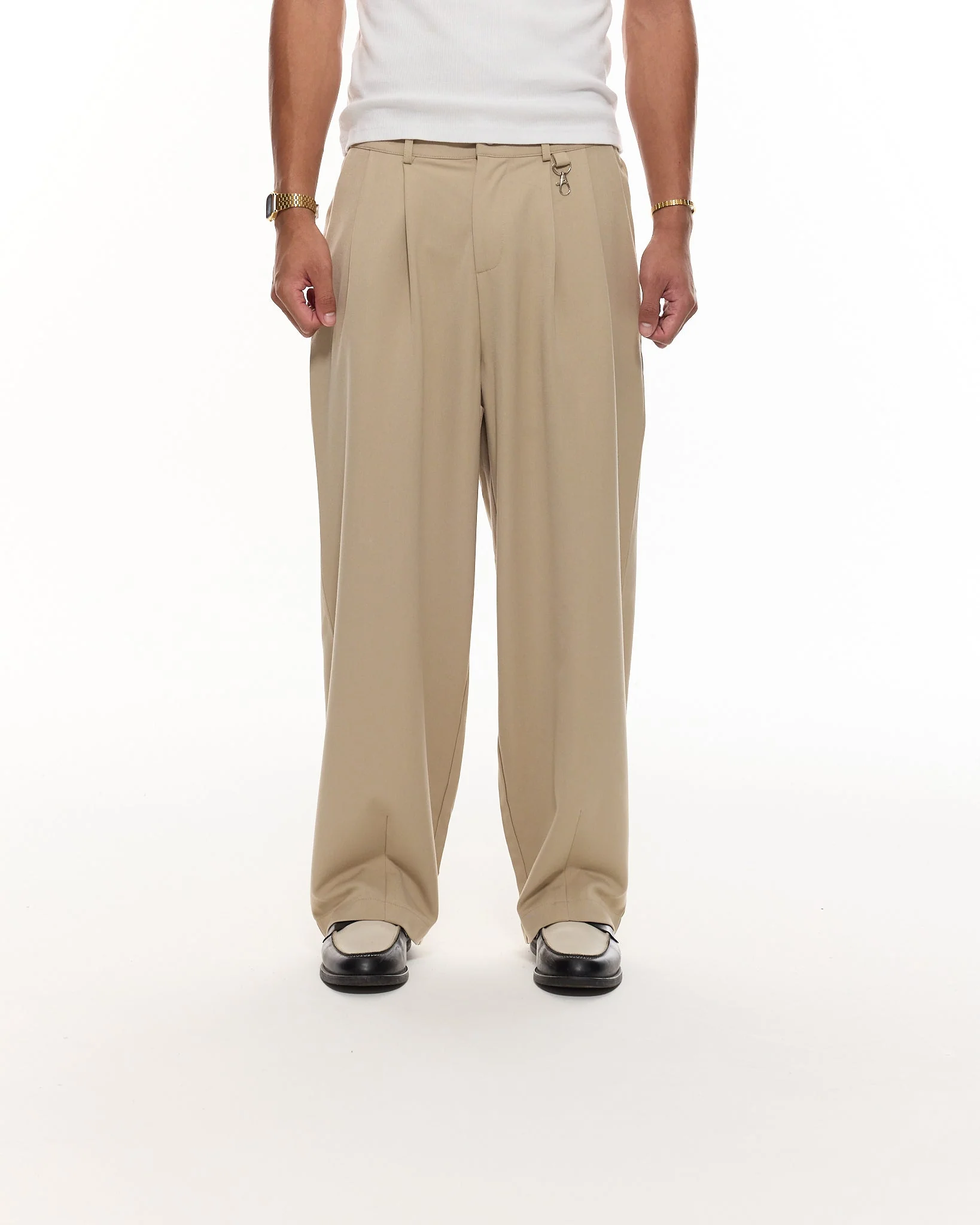 PLEATED PANT - SAND - Image 2