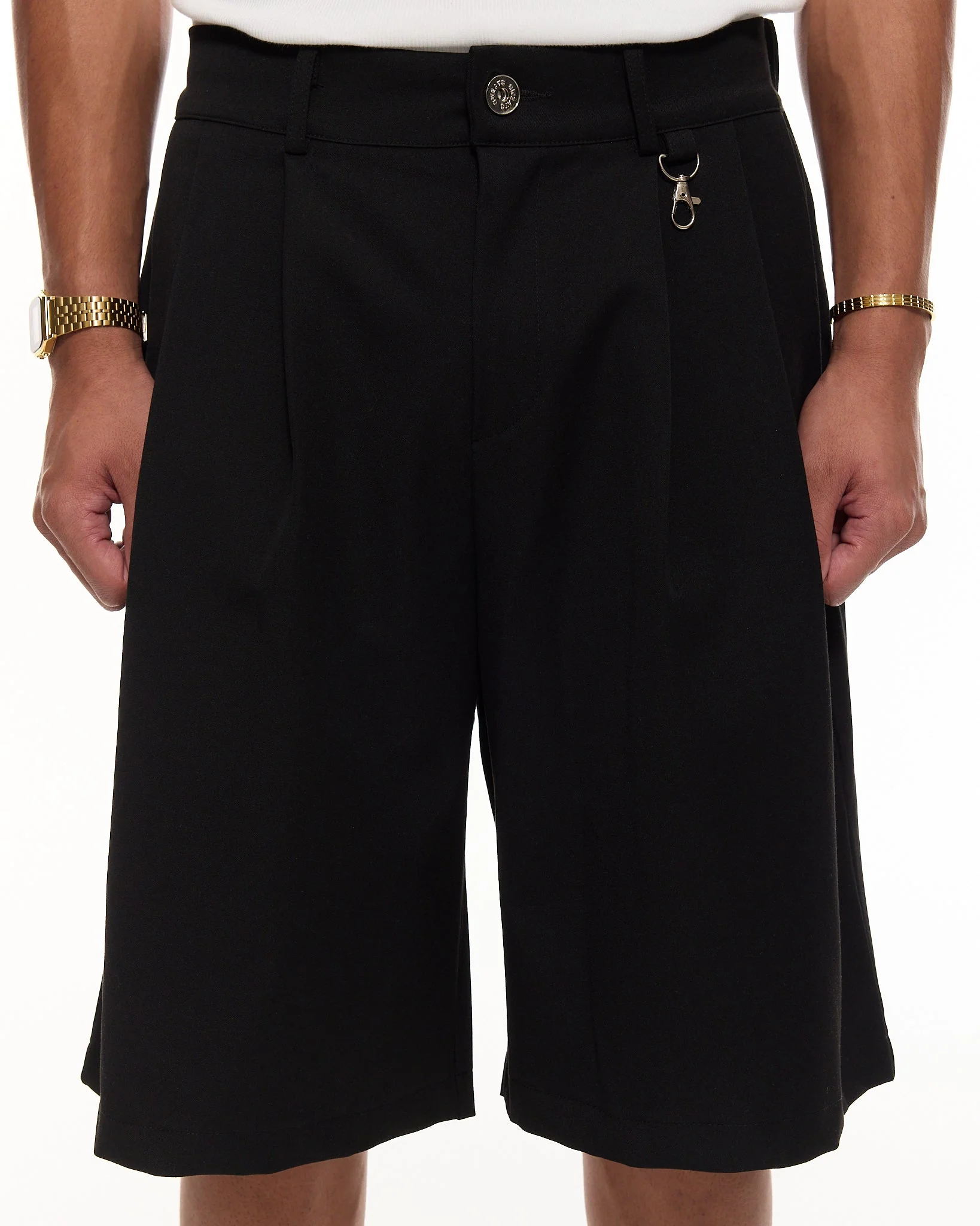 PLEATED SHORT - BLACK - Image 4