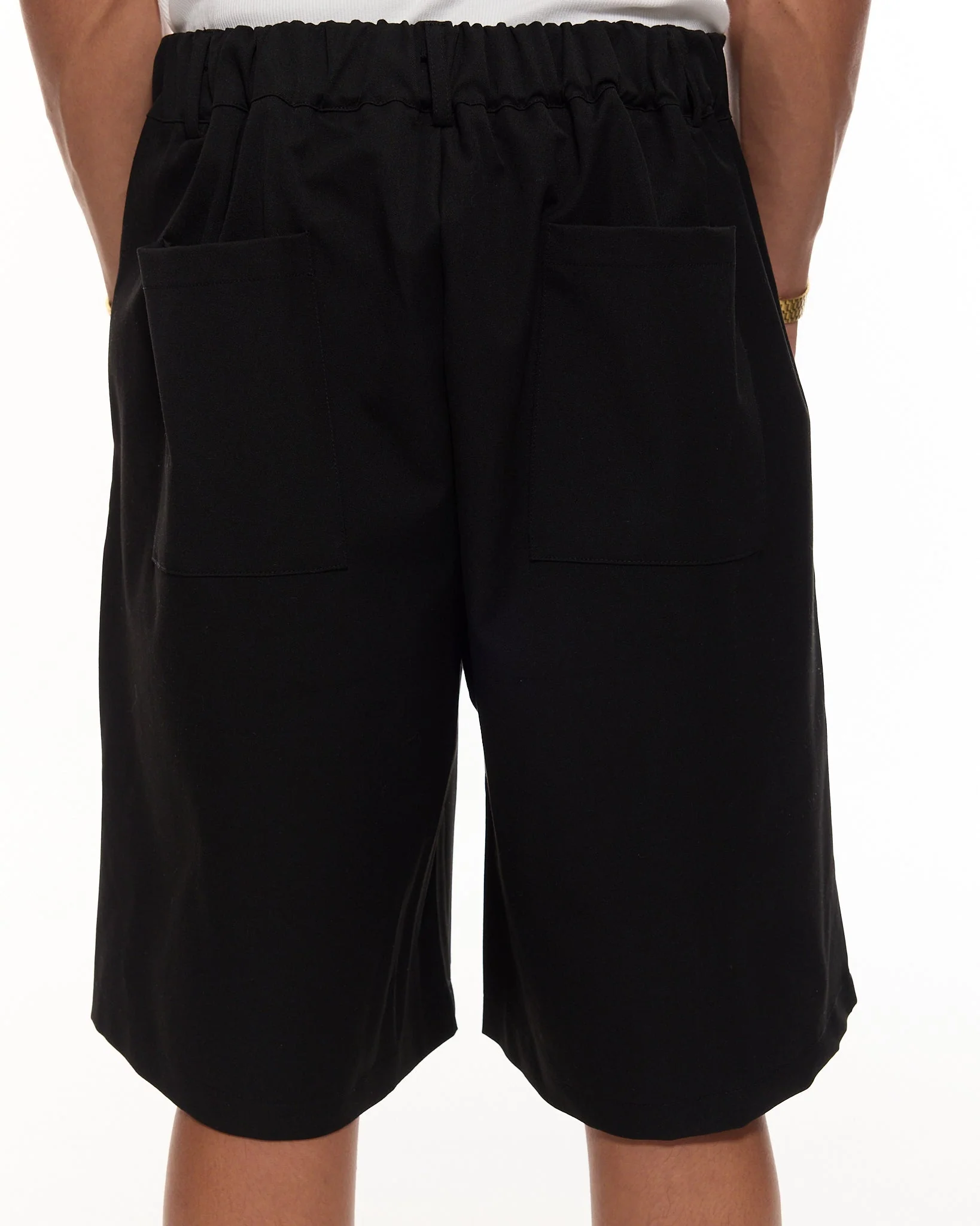 PLEATED SHORT - BLACK - Image 7