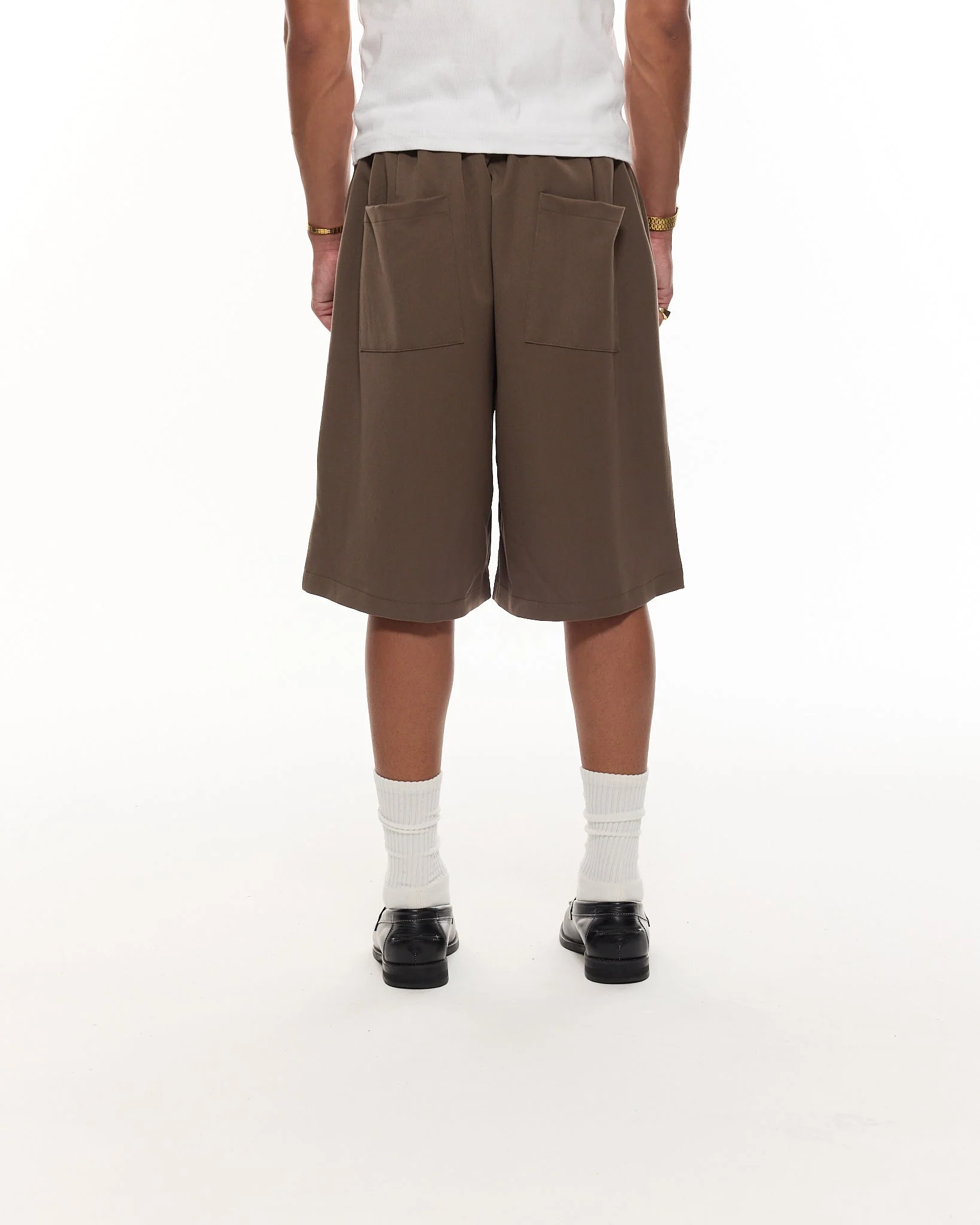 PLEATED SHORT - BROWN - Image 6
