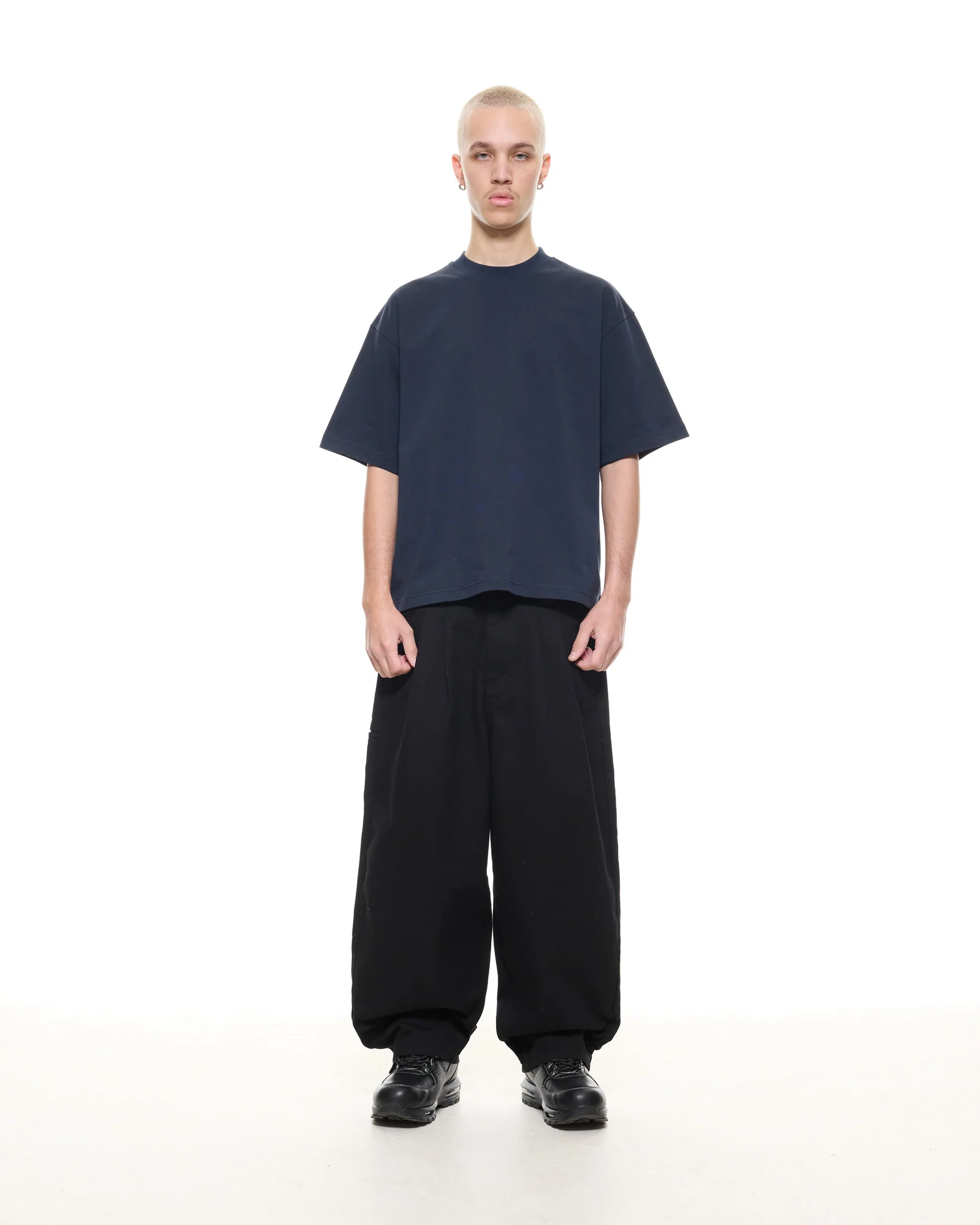 SIGNATURE BLANK T-SHIRT - NAVY - Image 4